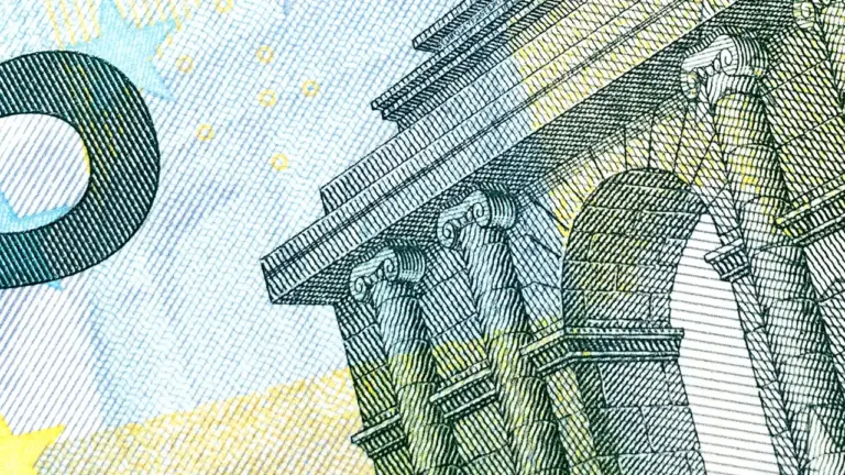 Ar ECB rugsėjo 10-ąją sumažins palūkanų normas: ką svarbu žinoti