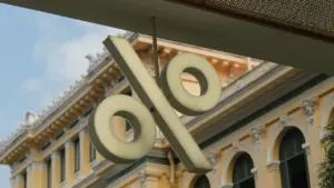 ECB gruodžio 17 d.: ar norma kris žemiau 2 proc.?