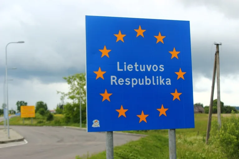 Kuro kainos Lietuvoje: degalinėse šį rytą – nedideli svyravimai