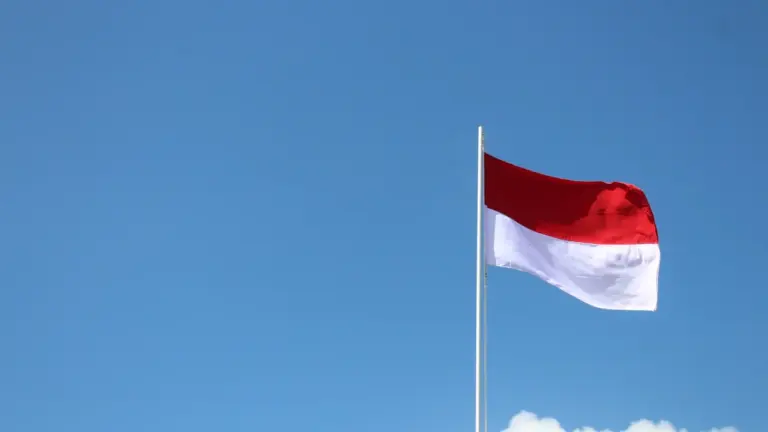 Rugpjūčio 17-oji: Indonezijos nepriklausomybės pradžia