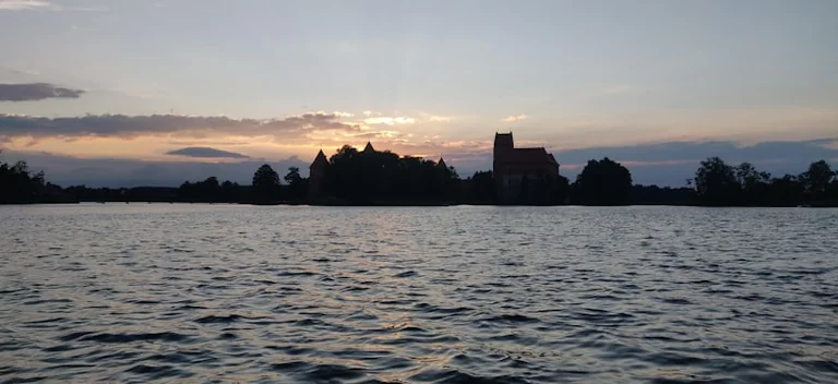 Vakaras prie vandens Lietuvoje: ką patikrinti prieš išvykstant