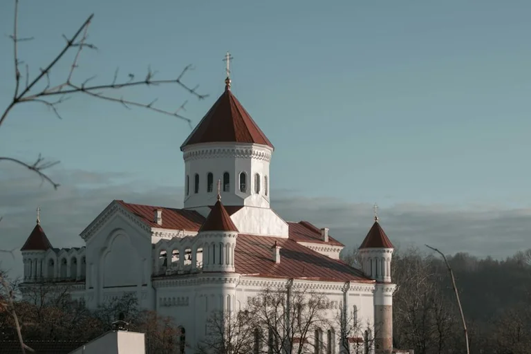 Pasaulinė turizmo diena: ką pėsčiomis atskleidžia Vilniaus senamiestis