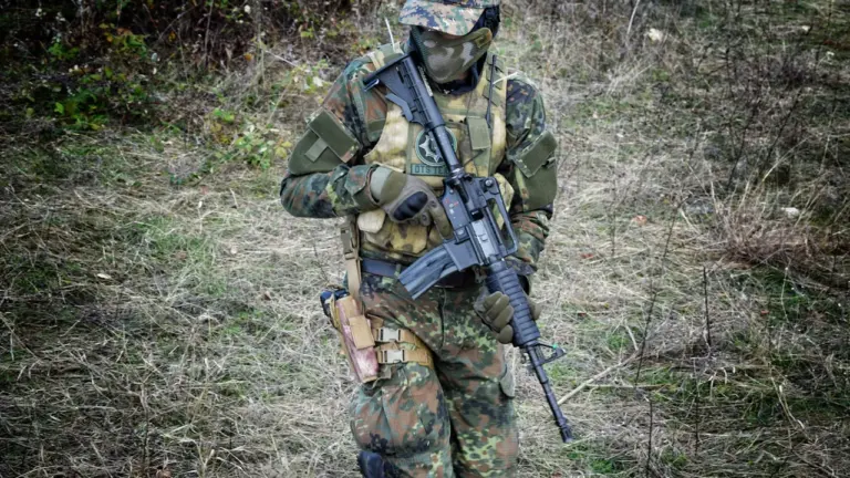 Savanoriškai tarnausiantiems GGG darbuotojams – 1 500 eurų kas mėnesį